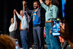Mamdani Burns Allies in Making a Big Bet for Congress and the Left