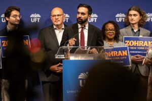 Mamdani Sues City Council Over $10,000 Bonuses to Teachers’ Aides