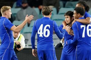 Chelsea vs Tottenham in pre-season LIVE!